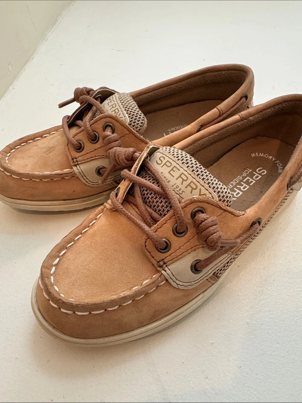 Sperry Kids Boat Shoes in Tan and Cream